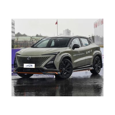 2024 チャンガン UNI-T コンパクト 燃料ガソリン 車 SUV 中古車 販売 1.5T スポーツ バージョン UNI-T 車