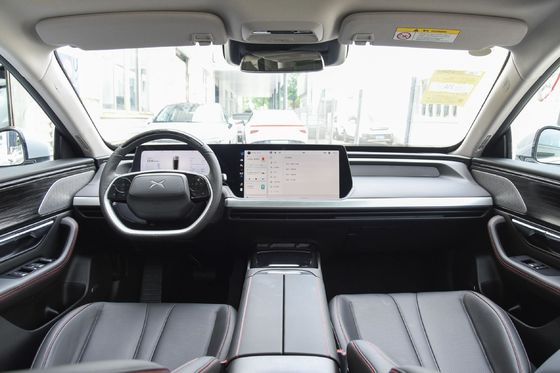 2024 Xpeng P5 電動セダンで最高の贅沢と技術を体験する