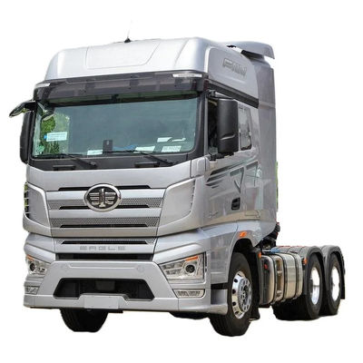 FAW Jiefang J7 6x4 550hp オートマチックトランスミッション付きディーゼル駆動のダンプトラック