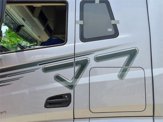 FAW Jiefang J7 6x4 550hp オートマチックトランスミッション付きディーゼル駆動のダンプトラック