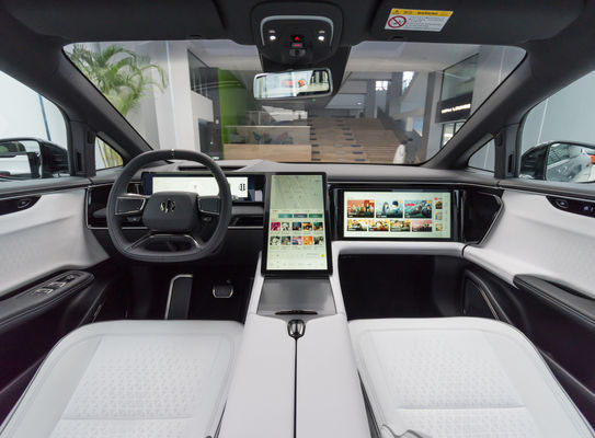 HiPhi Xの究極の4人座豪華SUV NEDC走行距離550km 最大速度は200km/h