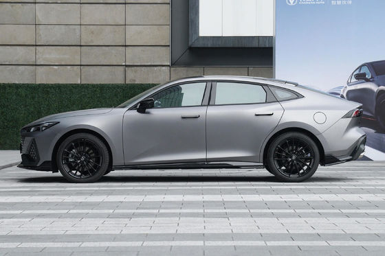 エネルギー用車 2024 チャンガン ユニ-V PHEV 5人乗りの車 白 黒 白または赤