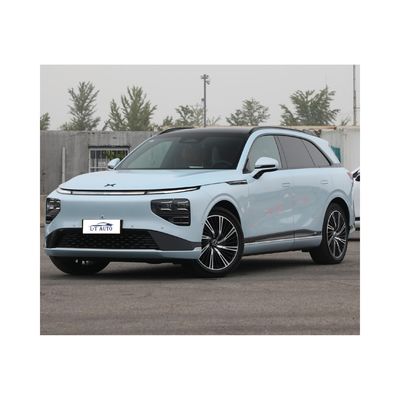 高性能な2023年Xiaopeng G9EVカー 走行距離702km 最大速度は200km/h