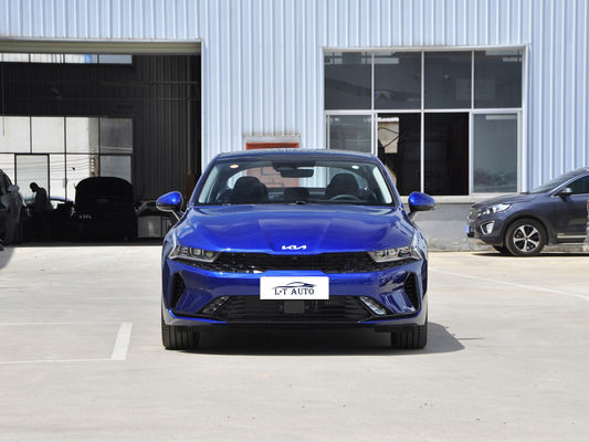 KIA K5 380GT ライン フラグシップ 2.0t 排気量 ガソリン 5席 セダン タッチスクリーン