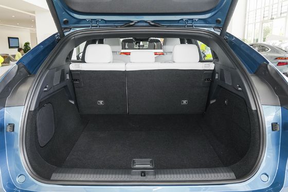 急速充電時間 0.33hrs Xpeng Auto G6 2024 電動車 エネルギー車両 5席