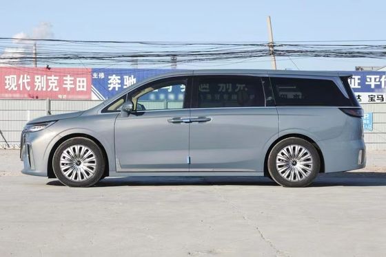 ヴァイヤ・ドリーマー 純電気7人座豪華座席MPV