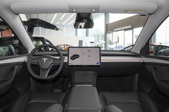 エネルギー車両 2024 テスラモデル Y バッテリー容量 78.4KWH 331kw モーターパワー