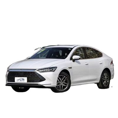 BYD QIN Plus Dm-I メイド・イン・EV カー 5人座ハッチバック 55/120kmハイブリッド車