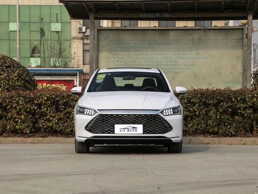 BYD QIN plus チャンピオン・エディション DM-i 120KM トランセンデンス135800 バッテリー 電気自動車
