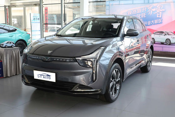 大型LCDスクリーン 2024 NETA U エネルギー用車 SUV 純電気高速充電自動車