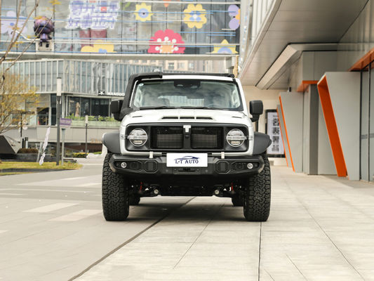 GMWタンク 300 4x4 2.0tオフロード車両 ABSと360°リアカメラ付きガソリン燃料車
