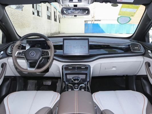 2024 BYD Qin PLUS DM-i 55KM チャンピオン・エディション バッテリー電動車 黒色
