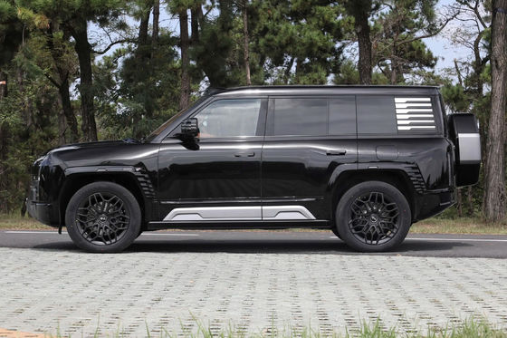 2023 BYD ヤンバン U8 オフロード 大型SUV エクステンデッドレンジ カー 5259*2050*1930mm 寸法