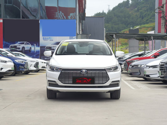 BYD Qin EV 左手駆動セダン 100%電気燃料 急速充電時間 1.3h