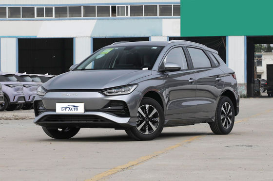 高速車 BYD E2 セダン 電池 電動車 リチウム・鉄・リン酸電池