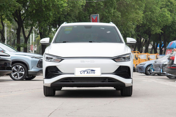 高速車 BYD E2 セダン 電池 電動車 リチウム・鉄・リン酸電池