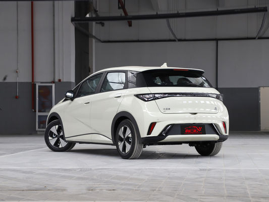 BYD ドルフィン EV 405km 純電動走行距離と高速充電でグリーン運転が簡単になりました