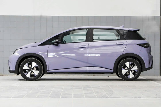 BYD ドルフィン EV 405km 純電動走行距離と高速充電でグリーン運転が簡単になりました
