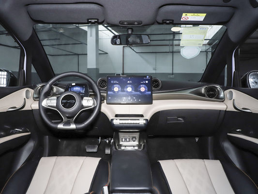 BYD ドルフィン EV 405km 純電動走行距離と高速充電でグリーン運転が簡単になりました