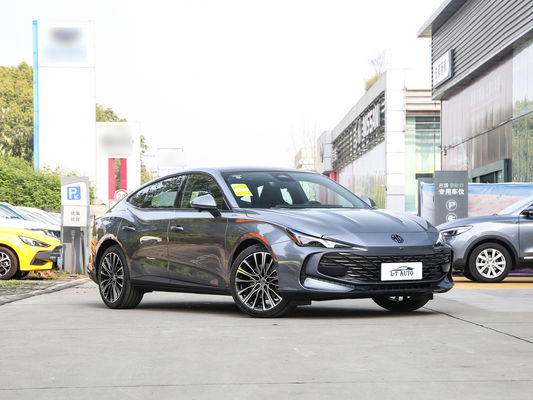 2024 MG7 ミッドサイズのカークーペ 2.0tチューブガソリン駆動型商用車
