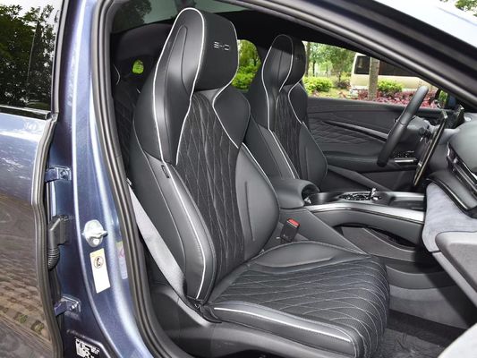 BYDシール 2024 スピードエネルギーカー 純粋な電気燃料で製造 4800*1875*1460 寸法