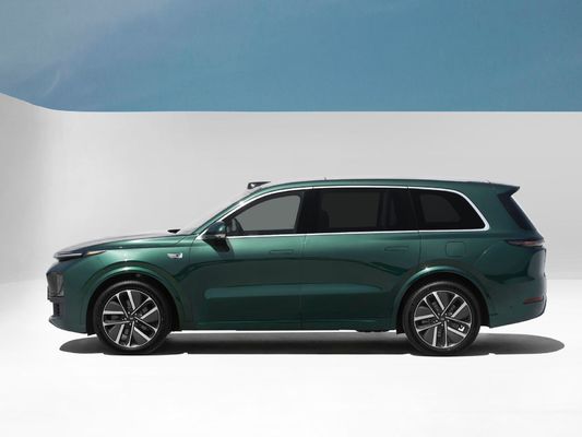 輸出されたリシアンL9 大型SUV バッテリー容量42.8kWh 5ドア5人座設計