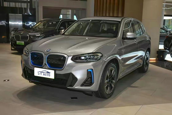BMW iX3 電動パトロールカー 4か5席 最大馬力 286ps トータルトルク 400Nm