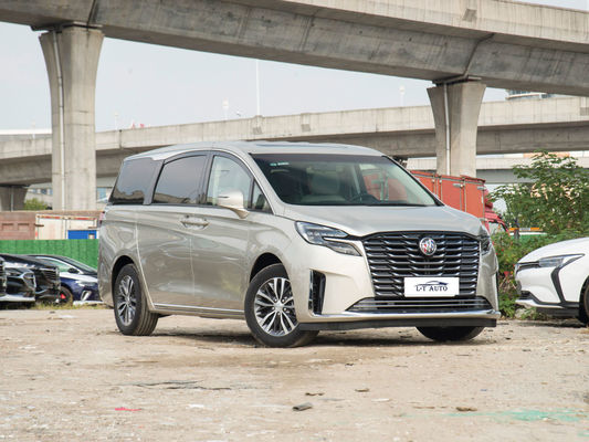 ブイック GL8 燃料タンク容量50~80Lのガソリン・電気ハイブリッドMPV