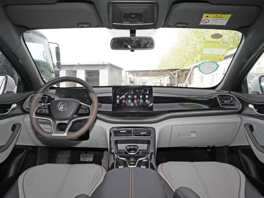 2024 BYD QIN Plus EV ロングエンデランス 電動車 2718mm 輪基 5人乗りのファミリーカー