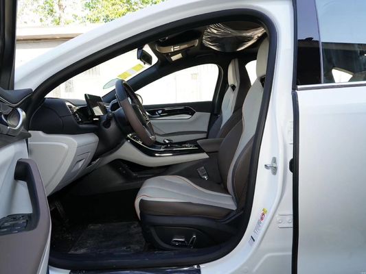 2024 BYD QIN Plus EV ロングエンデランス 電動車 2718mm 輪基 5人乗りのファミリーカー