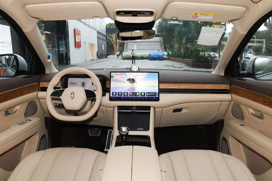 2024 最大出力 200/330KW Aito M7 大人のためのハイブリッド電動車