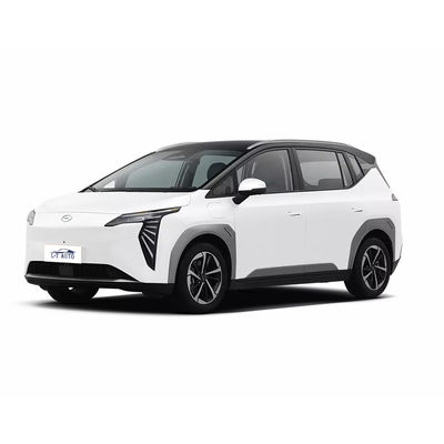 最大速度 150km/h GAC Aion Y Plus 70 LiFePO4 バッテリーエネルギー車両 2024 EV電気自動車