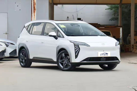 最大速度 150km/h GAC Aion Y Plus 70 LiFePO4 バッテリーエネルギー車両 2024 EV電気自動車