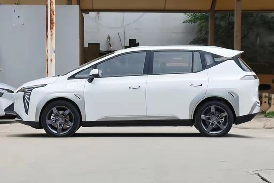 最大速度 150km/h GAC Aion Y Plus 70 LiFePO4 バッテリーエネルギー車両 2024 EV電気自動車
