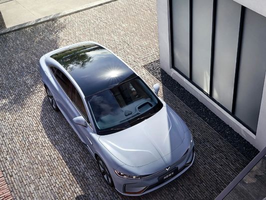 ヴォヤ ズイギャング エディション 580km 730km ラントゥ 4WD 中古電気自動車 高速EVセダン
