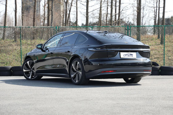 純電動2024 豪華車 左駆 車 スタイルとエネルギーの完璧な組み合わせ
