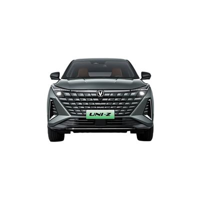 チェンガンユニZ 中古車 5人座の車体構造とハイブリッド技術を持つ豪華SUV
