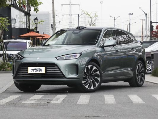 2024 Aito M5 5ドア5人乗りSUVでスタイルと効率の完璧な組み合わせ