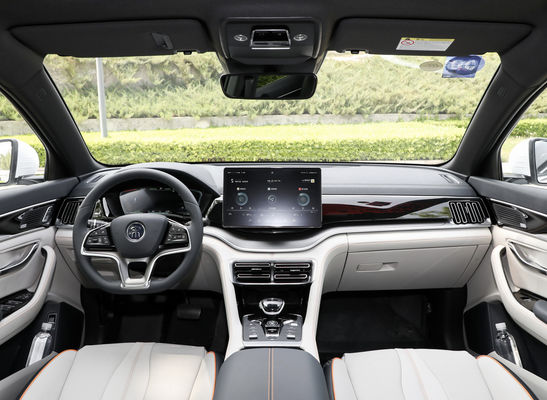 フロントエンジン フロントホイールドライブ BYDソングプラス EV コンパクトSUVデザインの電気自動車