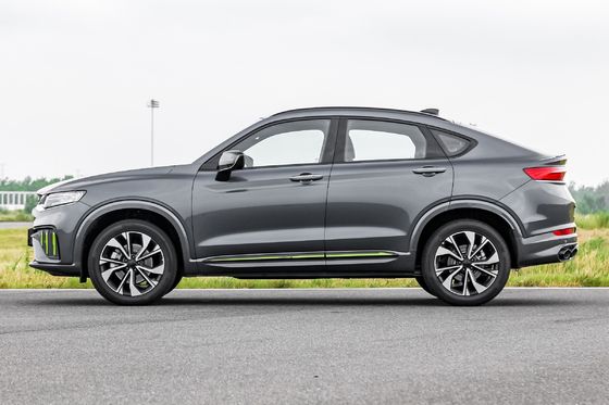 2024 ジーリー シンギュ 2.0t ターボ ガソリン 4WD SUV 電気ステアリングシステムとABS