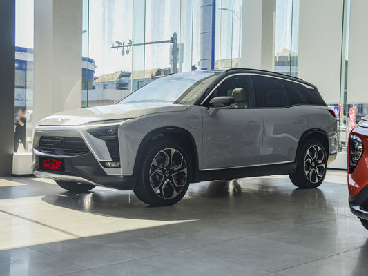 653ps 電動モーター ニオ ES8 車 5ドア 6 シート 中型・大型 4WD 純電動SUV