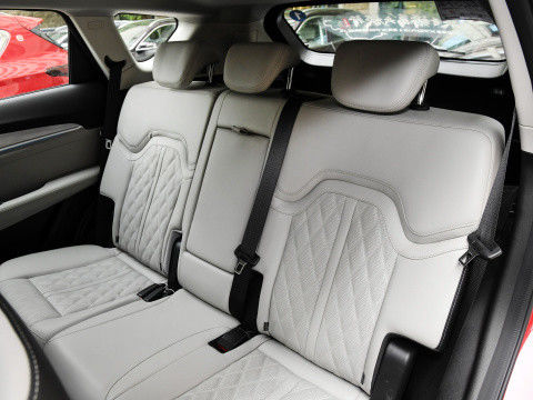 2024 5/7 座席 1.6T ジェットゥール X70 ユーロ VI 電動ステアリング 中型SUV