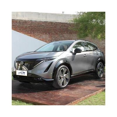 純電気 nissan ariya 2023 2024 2WD コンパクトSUV 白/灰/黄色/赤/オレンジ