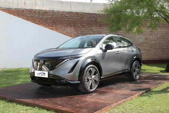 2024年 日産 アリア 5人座大型スペースSUV 4WD電動車 最大速度160km/h