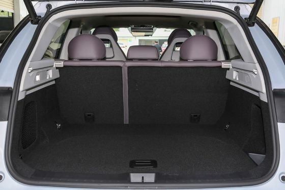 中型SUV 電動車 リップモーターC11 パワーとスタイルの完璧な組み合わせ