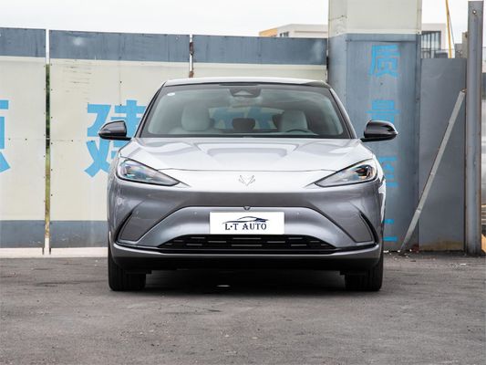 5ドアの5座のSUV Polar Fox Alpha T ARCFOX S 700kmの走行距離を持つエネルギー車両