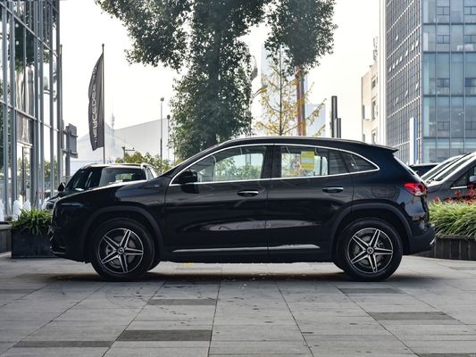 ベンズ EQA ロングレンジ電動車で 贅沢と効率の極限を体験