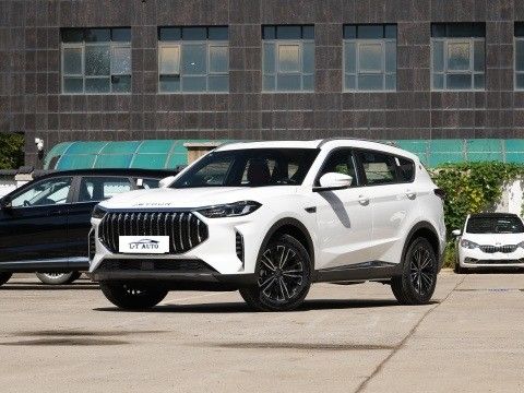 ジェトール X70プラス ガソリン自動車 コンパクト SUV スタイルと機能の完璧な組み合わせ