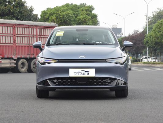 XPENG P5 EV電動車 155kWのパワーとスタイルで運転体験を向上させる