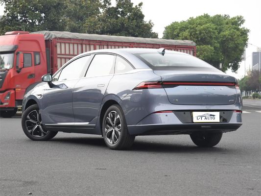 Xpeng P5 EV 自動車は,様々な色で中国の電気自動車を直接販売しています.